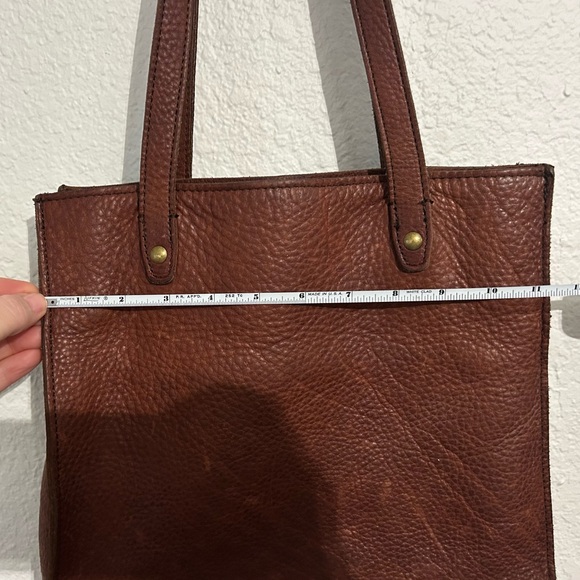Duluth Trading Co Rich Brown Leather Tote - Picture 10 of 12